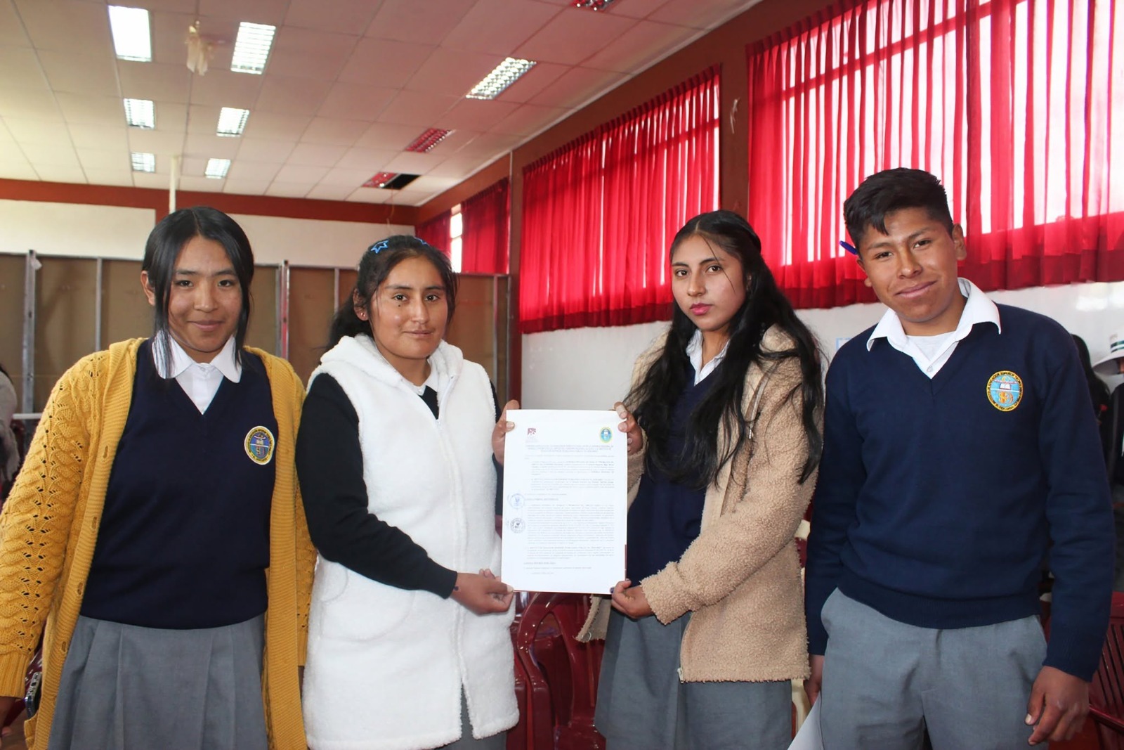 Estudiantes IESTP El Descanso